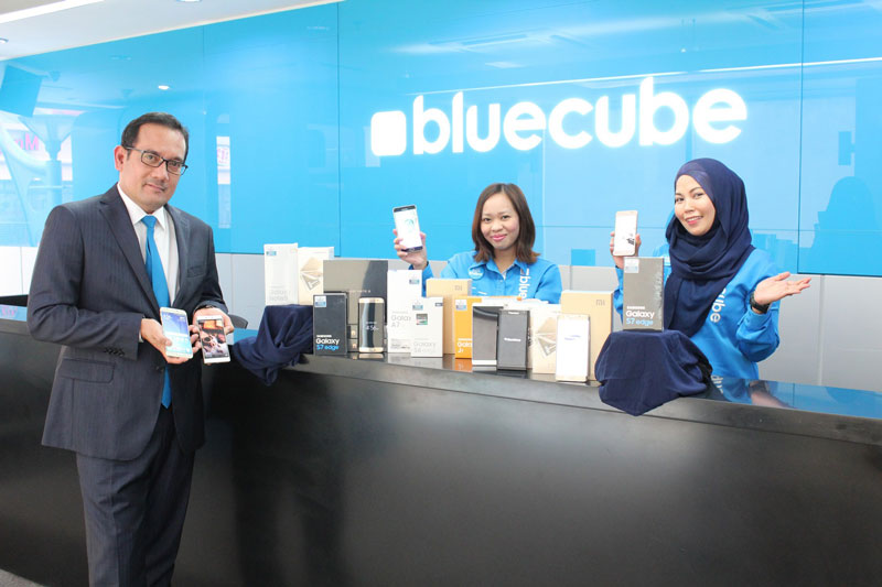 Celcom Blue Cube Day