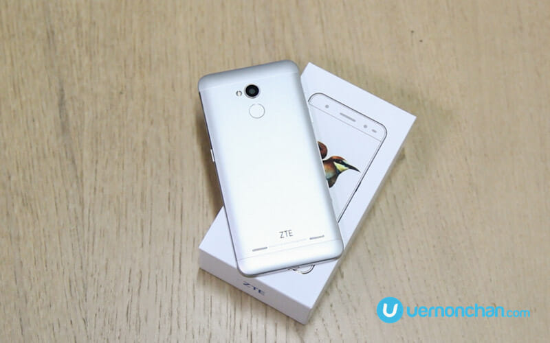 ZTE Blade V7 LIte