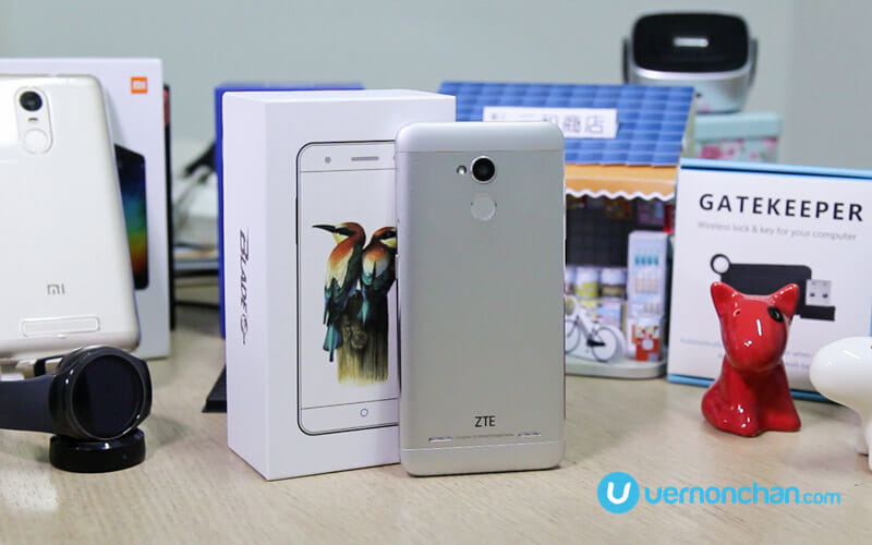 ZTE Blade V7 LIte