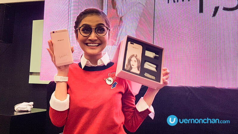 OPPO F1s Ayda Jebat