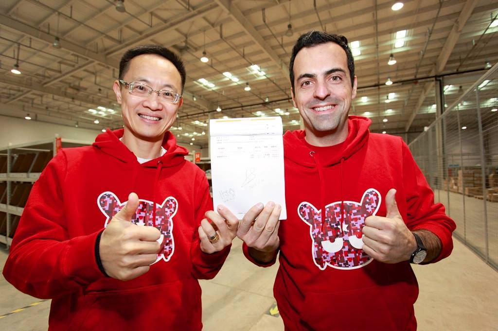Bin Lin + Hugo Barra
