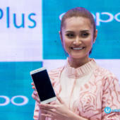Ayda Jebat OPPO R9s Plus