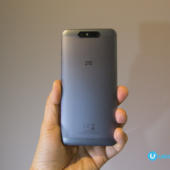 ZTE Blade V8