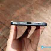 ZTE Blade V8