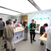 OPPO Flagship Store launch