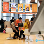 U Mobile flagship store