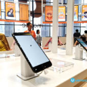 U Mobile flagship store
