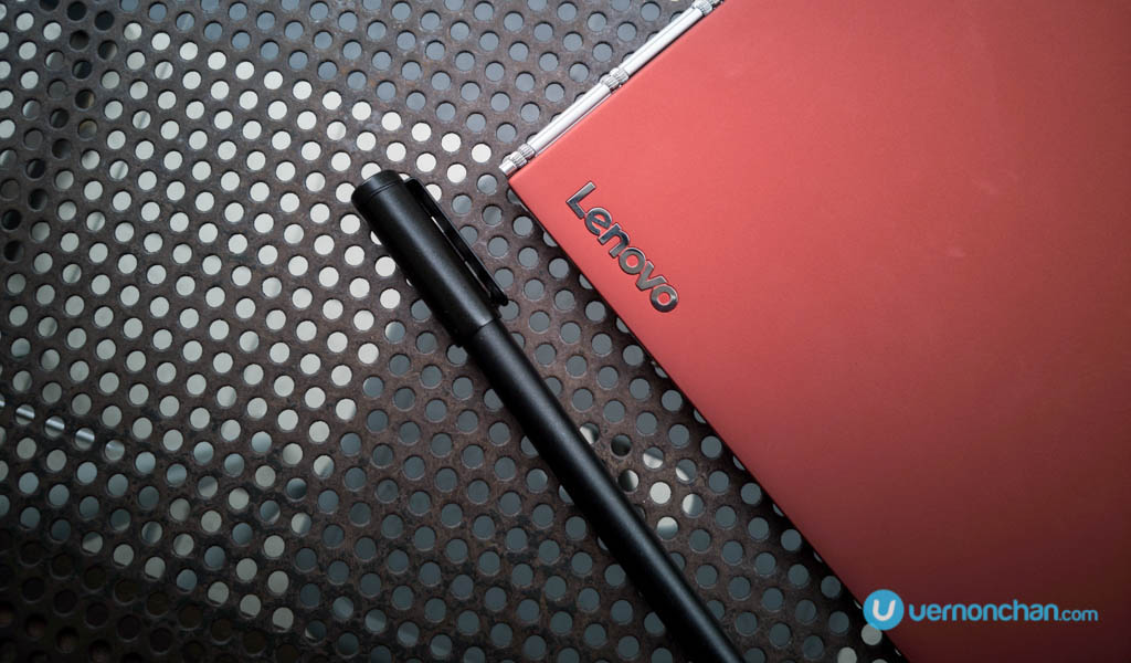 Lenovo Yoga Book Ruby Red