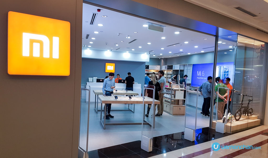 Mi Store Suria KLCC