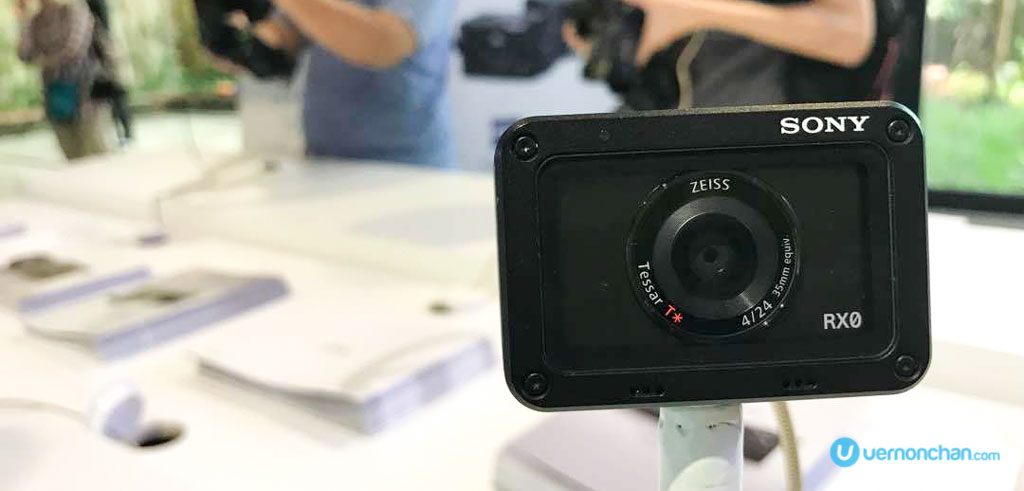 Sony RX0