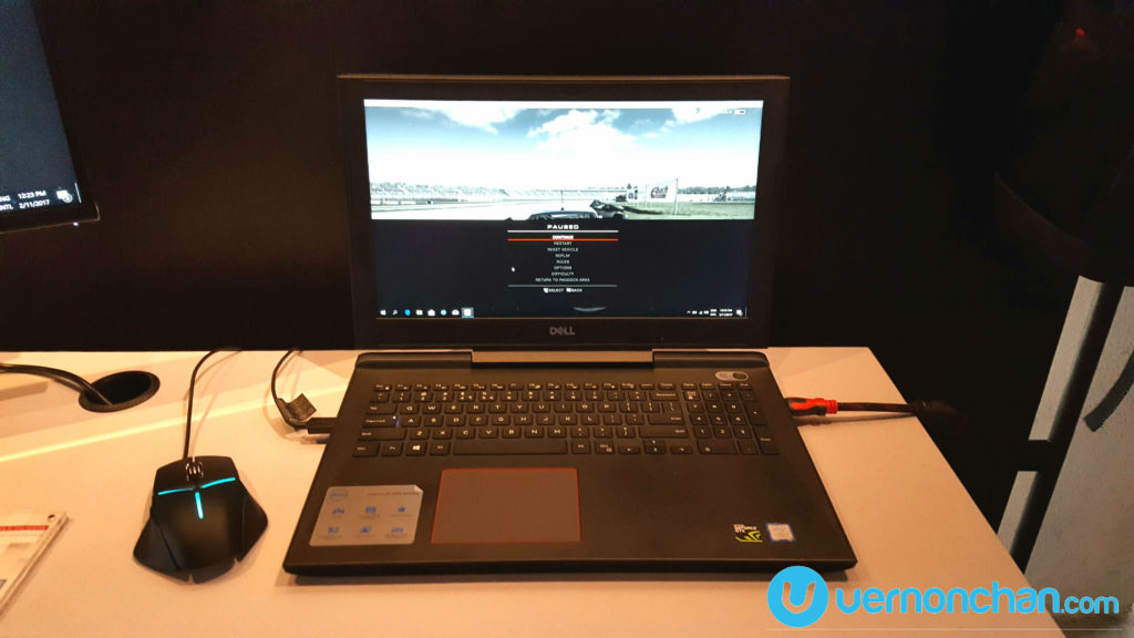 Dell Inspiron 15 7000
