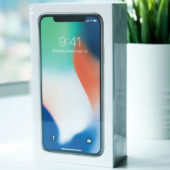 iPhone X box