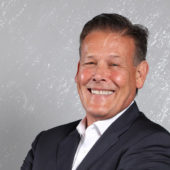 Robert Nason Maxis interim ceo