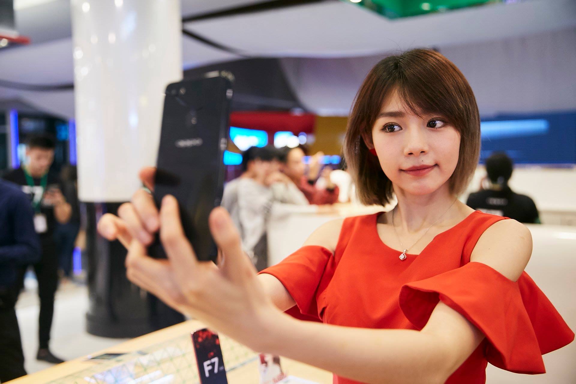 Min Chen OPPO F7 128GB