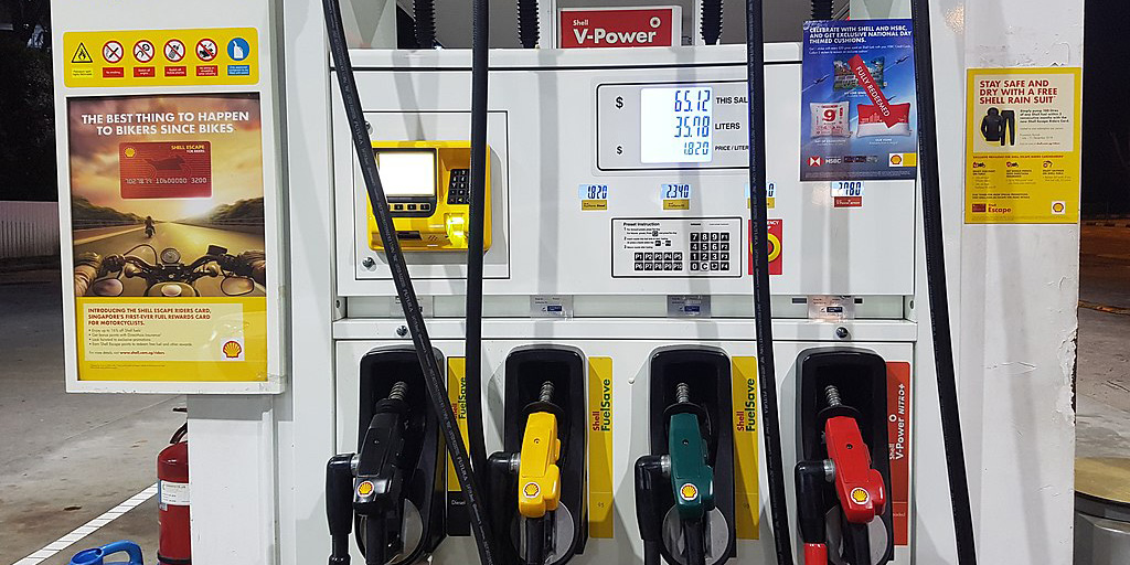 Petrol kiosk