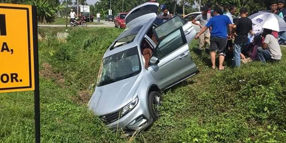 Proton X70 crash