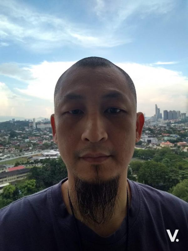 Motorola One sample photo