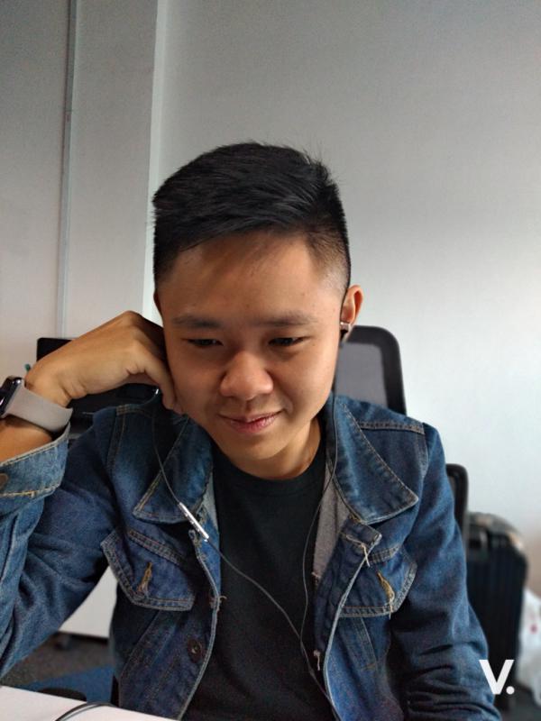 Motorola One sample photo