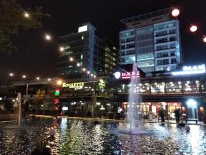 Motorola One sample photo