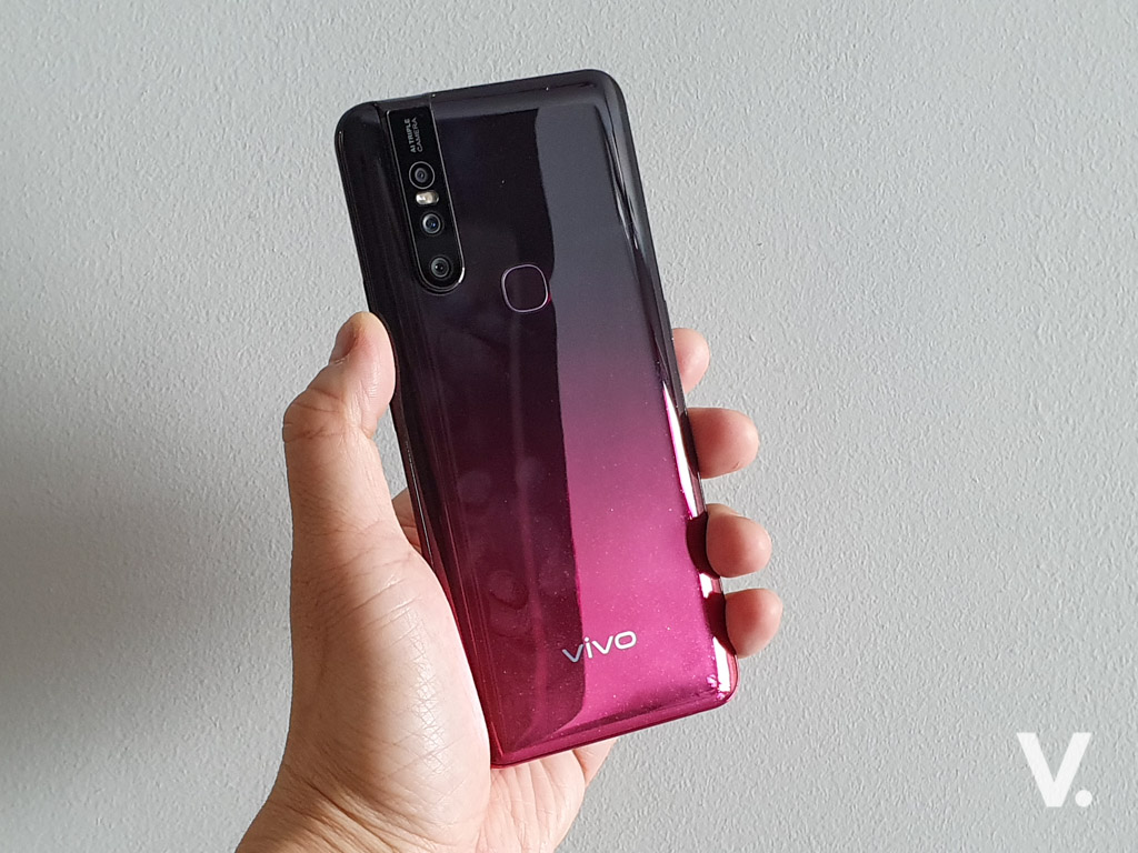 Vivo V15