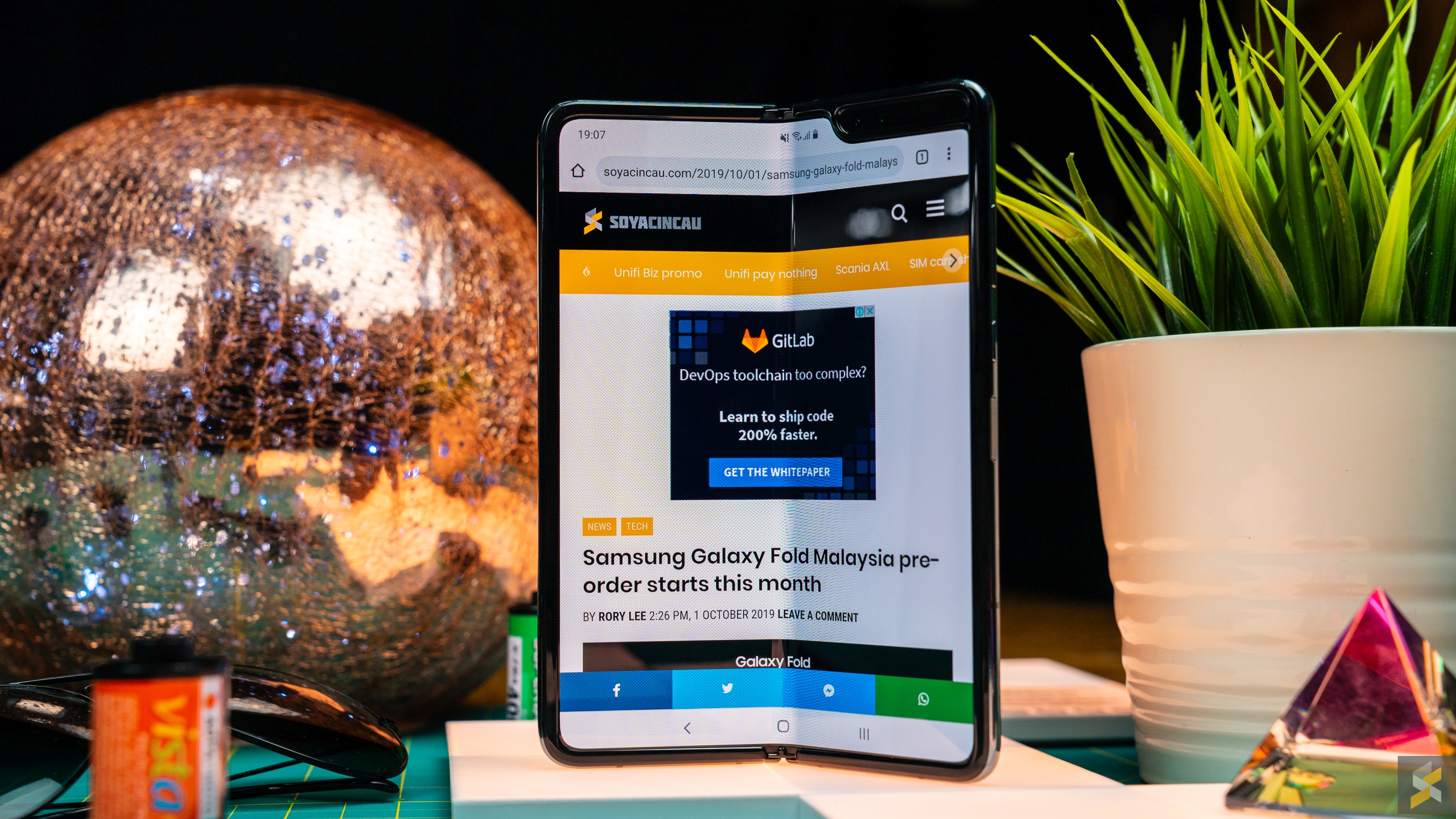 Samsung Galaxy Fold
