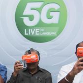 Maxis eKelas 5G VR learning
