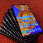 Huawei Mate Xs