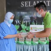 Maxis Projek Bubur Lambuk Kampung Baru