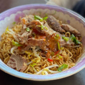 Mee kolok/mee sapi