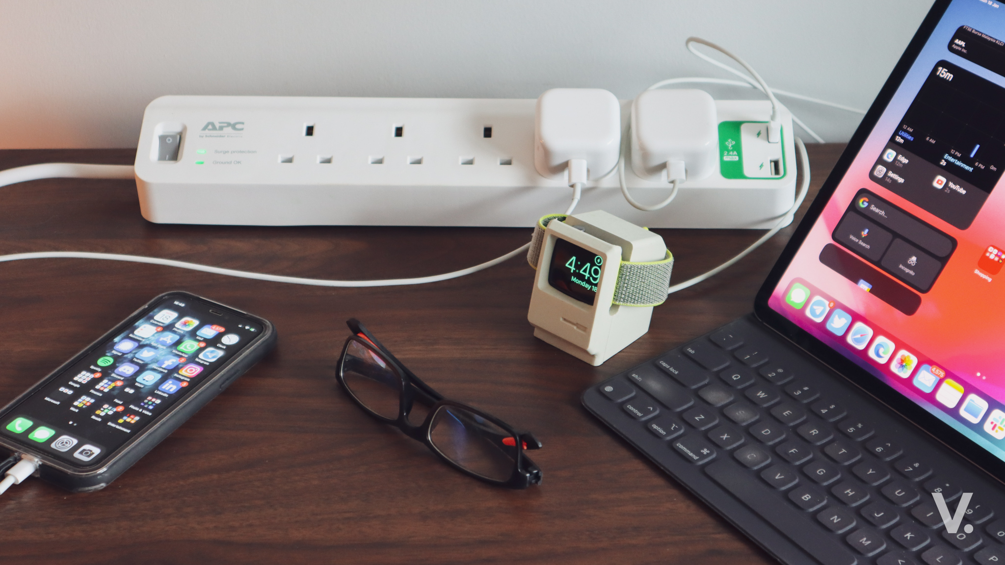 SurgeArrest from APC by Schneider Electric