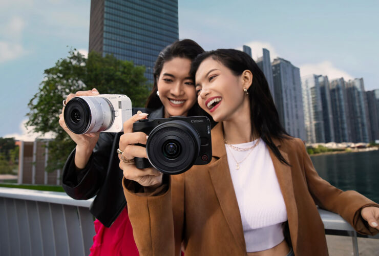 Canon EOS R50 V, RF-S 14-30mm IS STM PZ lens