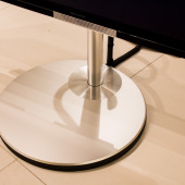 Bang & Olufsen BeoVision Avant 85