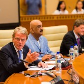 Dr-Bernard-Kouchner-and-Dr-RL-Bhatia