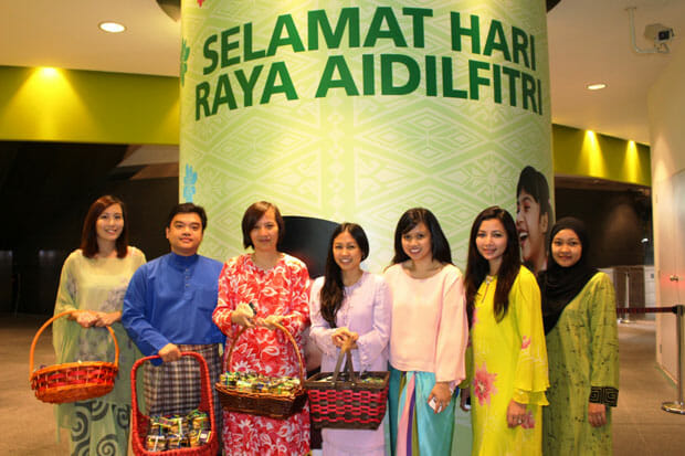 Maxis-hari-raya2
