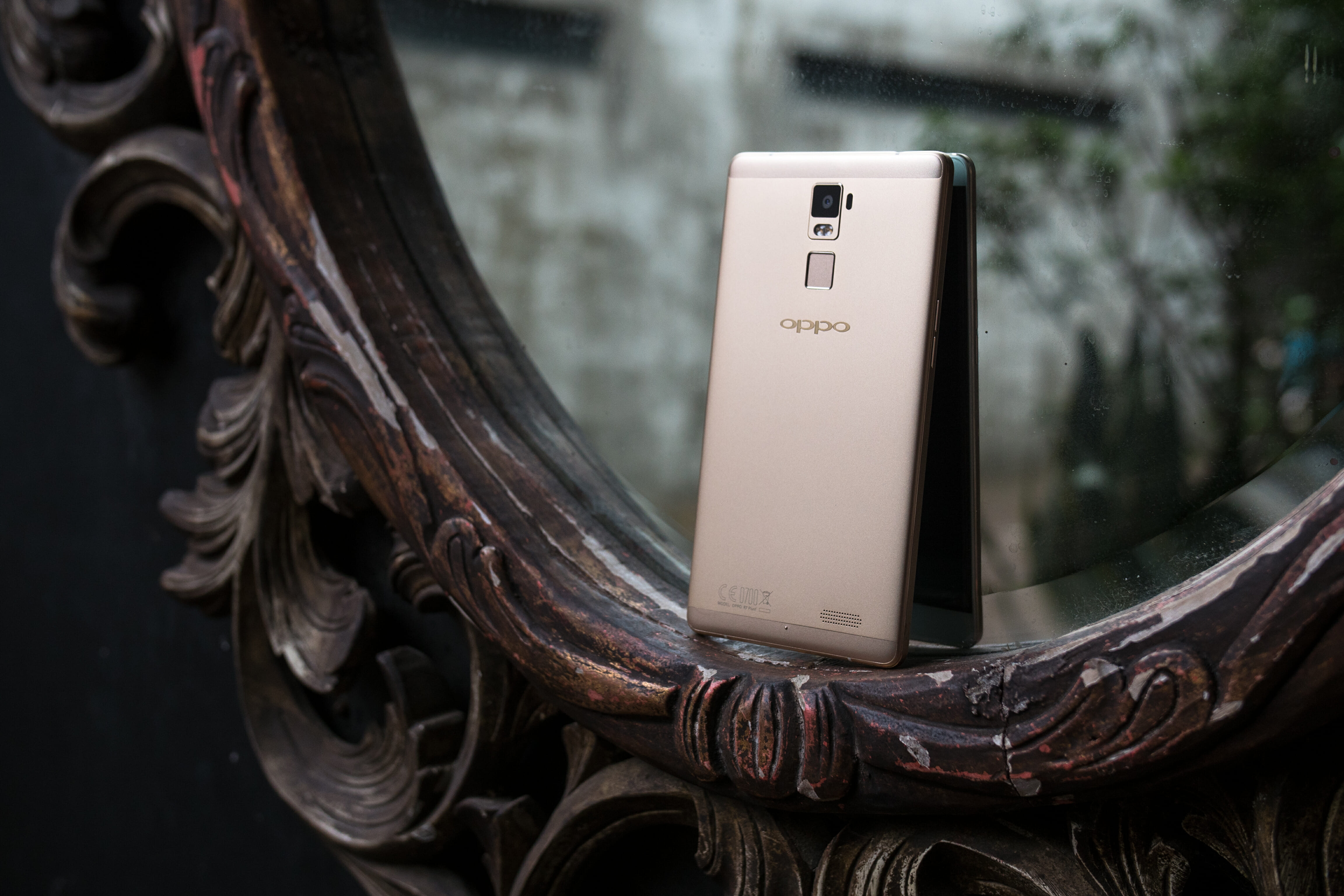 OPPO R7 Plus