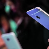 The-New-HTC-One-Silver_LR