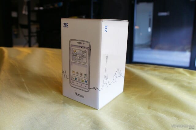 ZTE Acqua (V880E)
