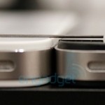 iPhone 4 White vs Black Thickness Comparison - Engadget