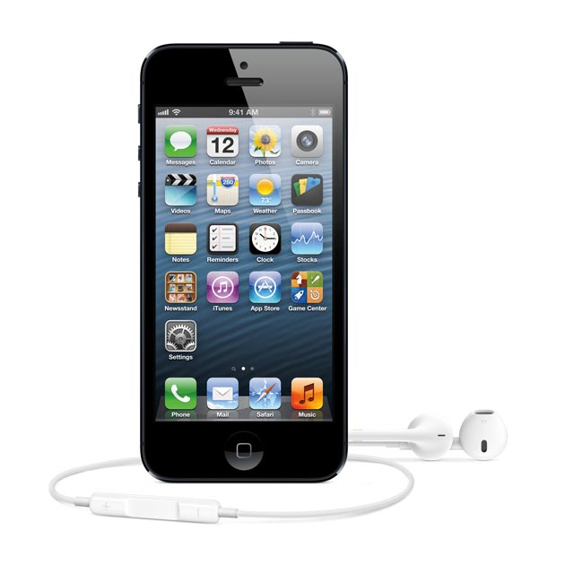 iPhone_5_PF_Black_wPods_PRINT