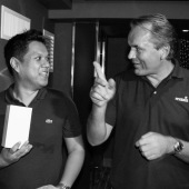 Maxis Midnight Express Delivery