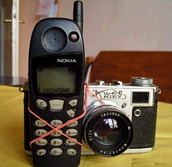 mobile-phone-with-camera