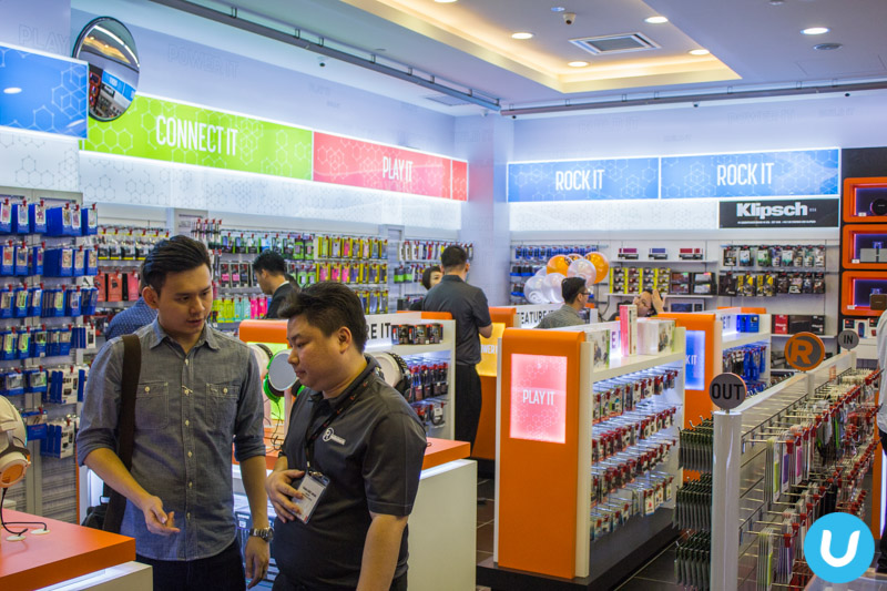 RadioShack