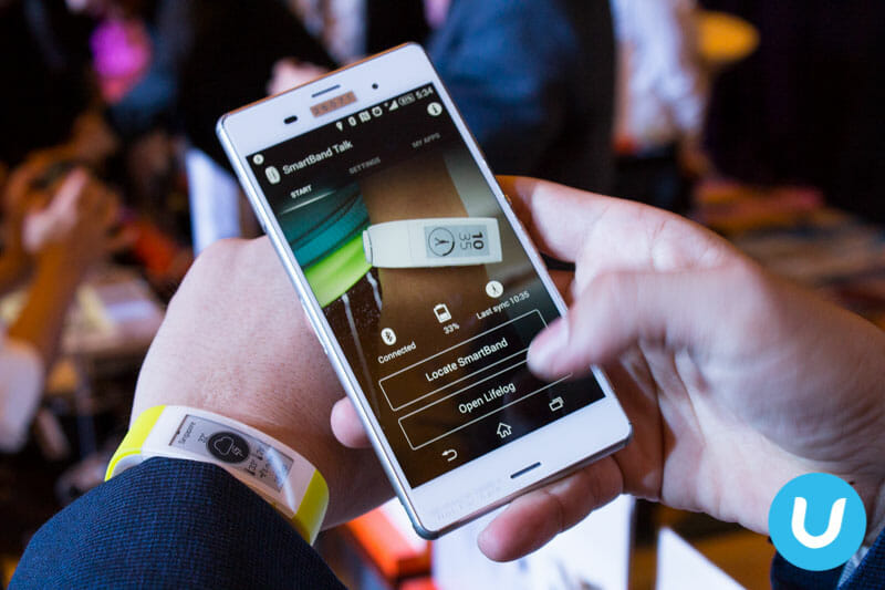 Xperia Z3 with SmartBand Talk